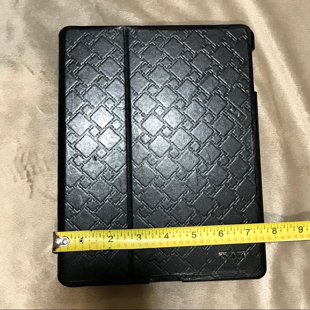 Tumi iPad Leather Case - Picture 6 of 6
